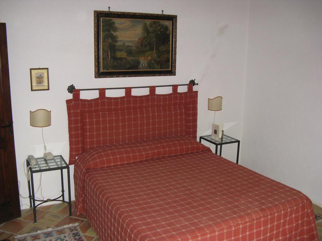 Crapa Licca Villa Ventimiglia di Sicilia Ruang foto