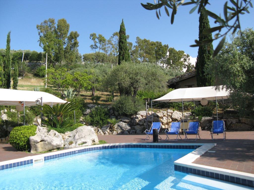 Crapa Licca Villa Ventimiglia di Sicilia Bagian luar foto