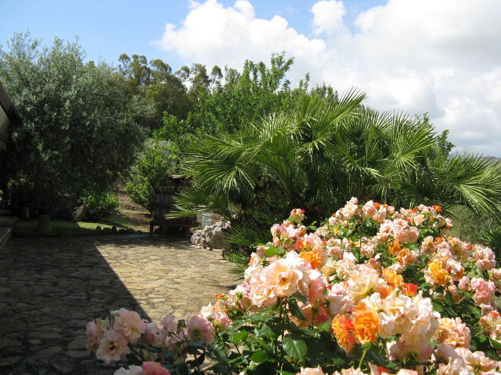 Crapa Licca Villa Ventimiglia di Sicilia Bagian luar foto