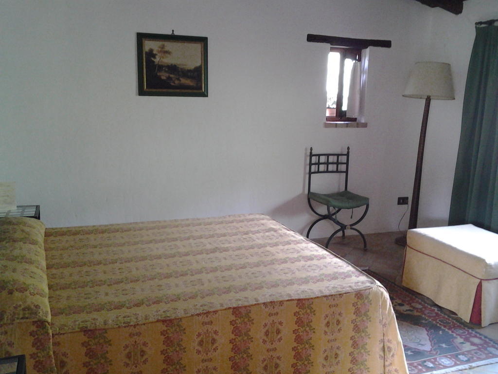 Crapa Licca Villa Ventimiglia di Sicilia Ruang foto